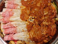 -黄记煌三汁焖锅(新佳丽江汉路店)