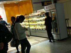 -凯司令(豫园地铁站店)