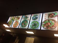 -重庆鸡公煲·青锅花椒鱼(牡丹江路店)