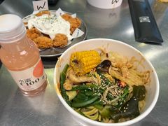 -W COLLECTIVE  DESSERT SHOP