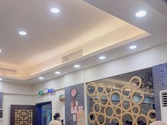 大堂-寻味顺德·南记酒家·传统顺德菜·鱼生(广源路店)