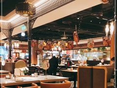 大堂-耶里夏丽·丝路国际新疆菜·清真食品(徐汇南丹东路臻选店)