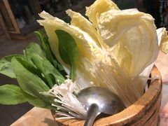 -钟掌勺忘不了地道湘菜(新天地假日广场店)