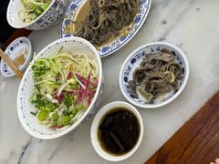 -海碗居老北京炸酱面(增光路店)