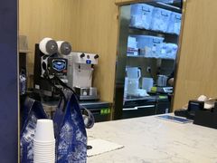 -霸王茶姬(南强街店)