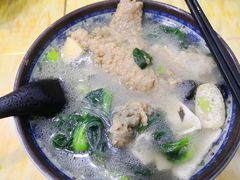 大排砂锅-老陆稿荐(西中市店)