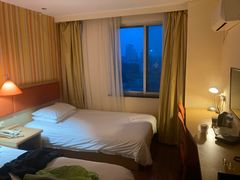 -雅悦酒店(苏州东吴北路宝带路地铁站店)