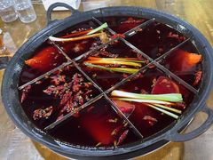 -正南齊北重庆老火锅(光华村直营店)