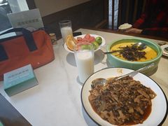 -家宴滇食记·云南家常菜