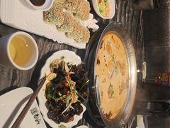 -老船舫·现做活鲜鱼馆(东郊记忆店)
