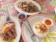 -Ongtong Khaosoi Ari Branch
