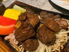 穹六人间铁锄牛排-穹六人间 people 6(岳阳路店)