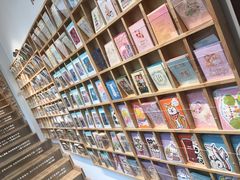 店内环境-猫的天空之城概念书店(苏州平江店)
