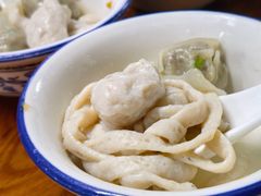 -章记正宗南岗鱼蛋火锅