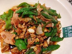 -费大厨辣椒炒肉(万家丽一店)