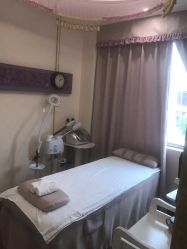 -芳朵美容养生SPA