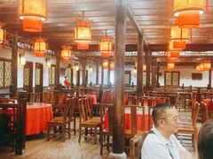 大堂-新虹楼饭庄(崇明陈家镇店)