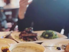 奶油蘑菇汤-Boss Caffe