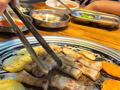-韩国明洞碳烤肉(常平店)