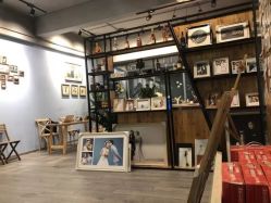 -菲林婚纱摄影工作室