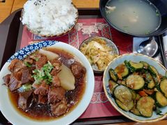 牛腩饭-犟骨头排骨饭(回龙观龙禧店)