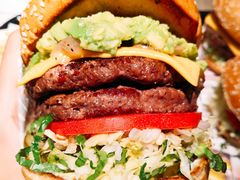 -The Habit Burger Grill 哈比特汉堡(复兴soho店)