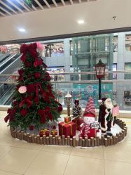 -百荣二期玩具城