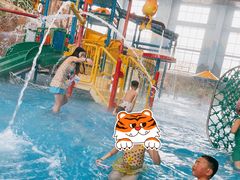 -中华郡温泉