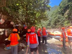 -雅鲁激流探险漂流