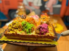 -Dragon Pizza•圆脸龙披萨·牛排餐厅