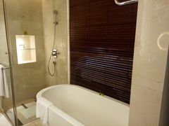 -青岛海尔洲际酒店