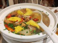-江城小馆陕南妈妈菜·全球旅行餐厅(钟楼店)