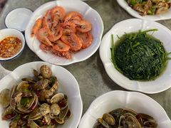 -四川小胡子海鲜(丁村万人海鲜广场店)