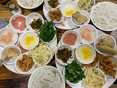 -蒙自源过桥米线(沃尔玛店)