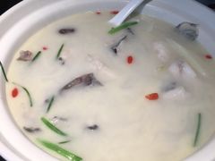-老阿爸鲜鱼土菜(昆山花桥店)