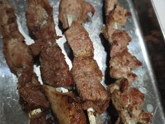 新疆烤羊肉串-贯贯吉·清真餐厅(浙江中路店)