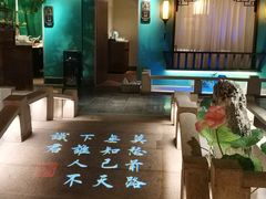 -佬麻雀·新湘菜(珠海金发购物中心店)