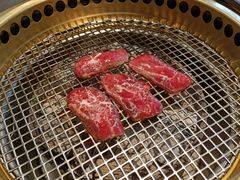 -铭牛烧肉·和牛海鲜自助(高新月牙湖店)