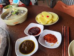 -巴倒烫陆派火锅山庄(南山总店)