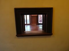 -Nathalie Djurberg与Hans Berg“牛皮纸包裹的月亮”-Prada荣宅当季展览