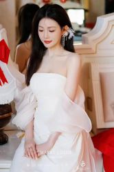 -Color卡诺婚纱礼服馆(南京严选店)