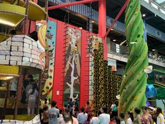 -蒙特利亲子乐园