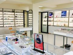 -潘多拉眼镜·蔡司依视路明月(潘家园店)