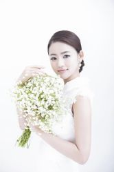 -易摄影婚纱摄影工作室