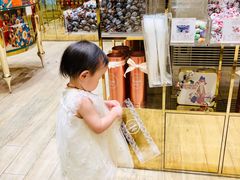 -VENCHI 闻绮(北京国贸商城店)