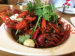 -鲁小三·大骨自助(金山总店)
