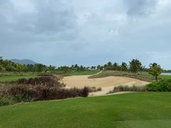 -海南鉴湖蓝湾高尔夫球会