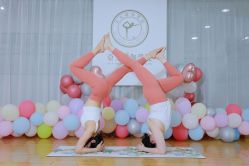 -亚太瑜伽普拉提学院