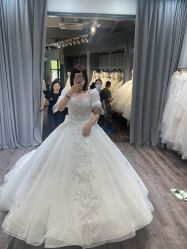 -深白婚纱艺术馆(王府壹号店)