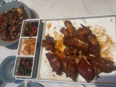 酱卤猪蹄-老周家酱卤猪蹄私房菜(克拉玛依西街店)